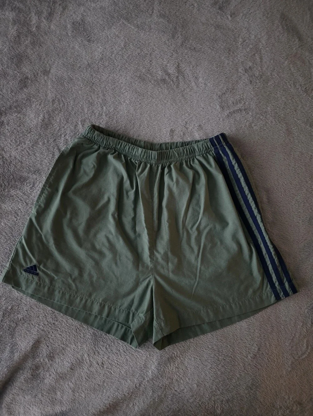 Vintage 90s Adidas Nylon Volley Shorts Olive Green 3-Stripe Men's M ART 275010